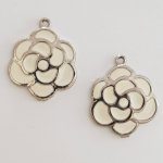 Blume Metall Charm Nr. 030 Silber