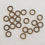 20 Offene Verbindungsringe 06 mm Altgold