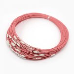 1 Halsband mit starrem, rosafarbenem Draht, Schraubverschluss Nr. 01