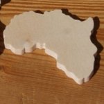 Figurine carte d'afrique ht6cm ep 3mm a decorer