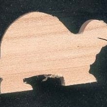 Schildkrötenfigur aus Massivholz, handgefertigt
