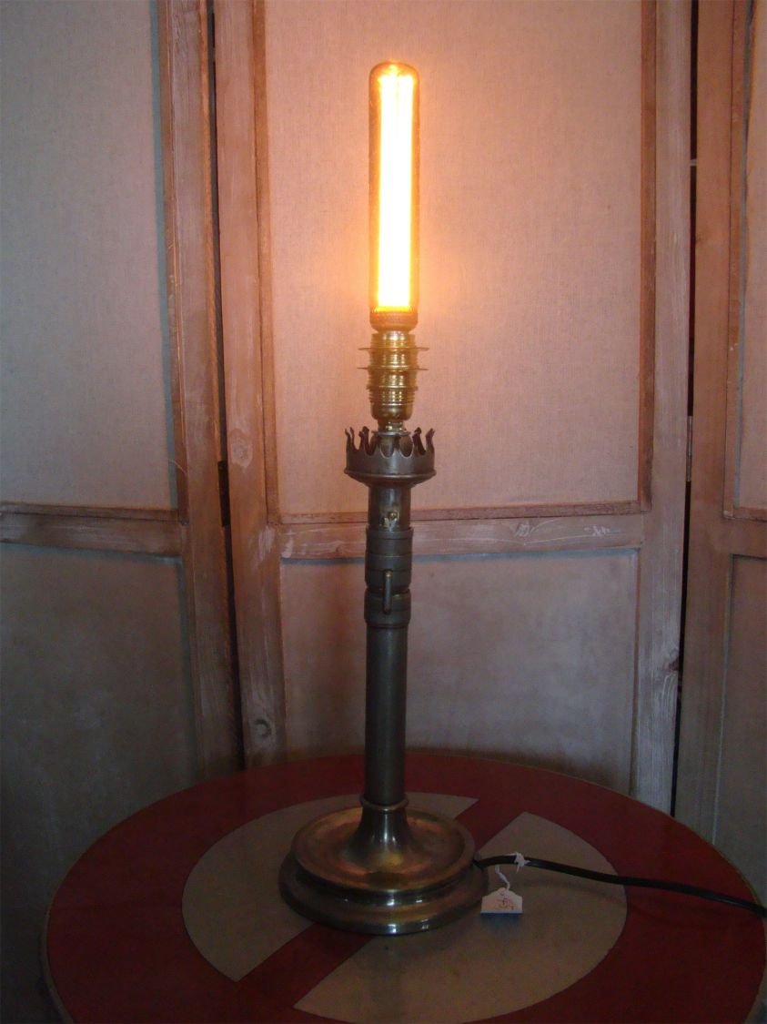 Antike Kerzenlampe aus Messing im EDISON-Stil