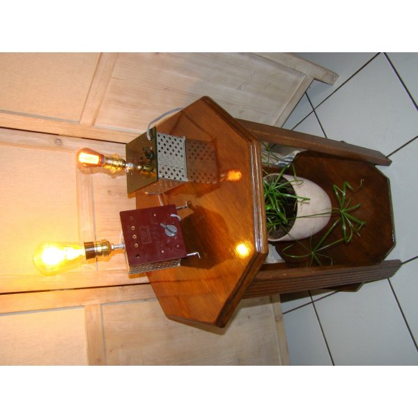 Retro-Steampunk-Lampe Zukunft 2