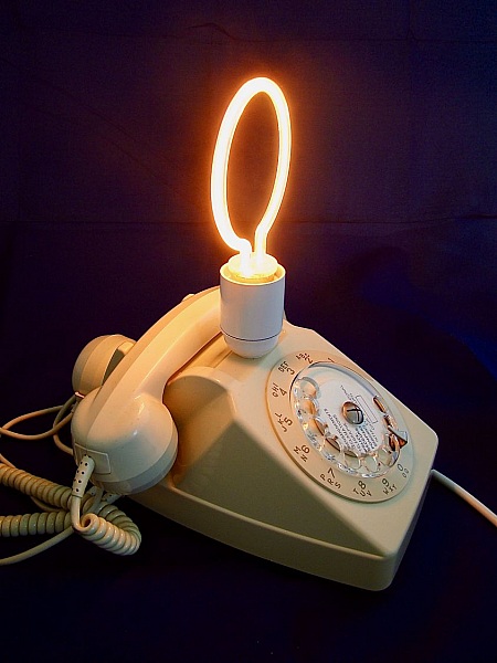 Dingo-Telefonlampe, wei&szlig;e Neonr&ouml;hren!