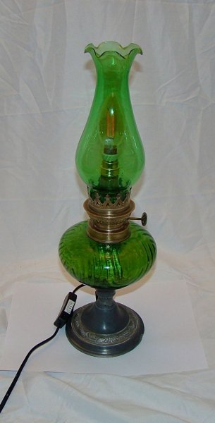 Petroleumlampe GREEN LANTERNE 