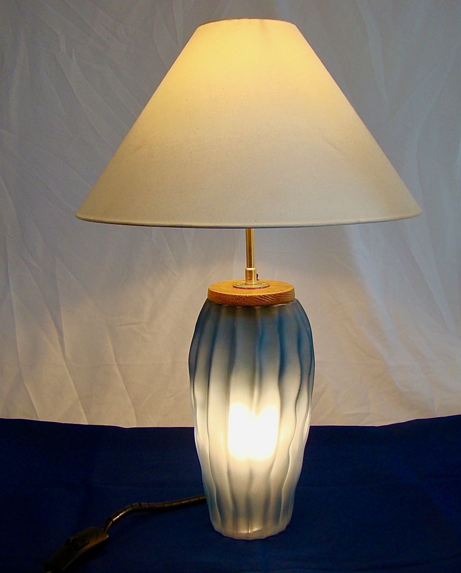 Marinette, Wohnzimmerlampe mit Inspiration von der Meeresküste 