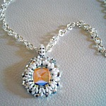 Pendentif médaillon Superduo blanc en kit