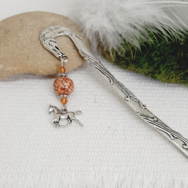 marque pages pendentif passion cheval et &eacute;quitation