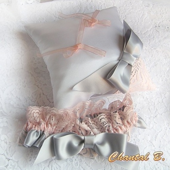 Strumpfband romantische Hochzeit Satin grau Spitze lachsfarben Graziella