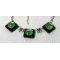 collier plastron cabochon vert sur ardoise montage chaine argentée