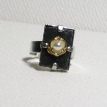 Bague Fantaisie Réglable pour Femme en Ardoise et perle, Bijou de Créateur