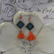 Große Ohrringe aus Schiefer und Pompon in Orange und Blau, Einzelanfertigung