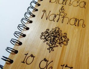 Hochzeitsgästebuch aus Holz
