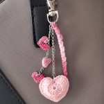 Taschenschmuck 'Herz' Rosa und Bordeaux