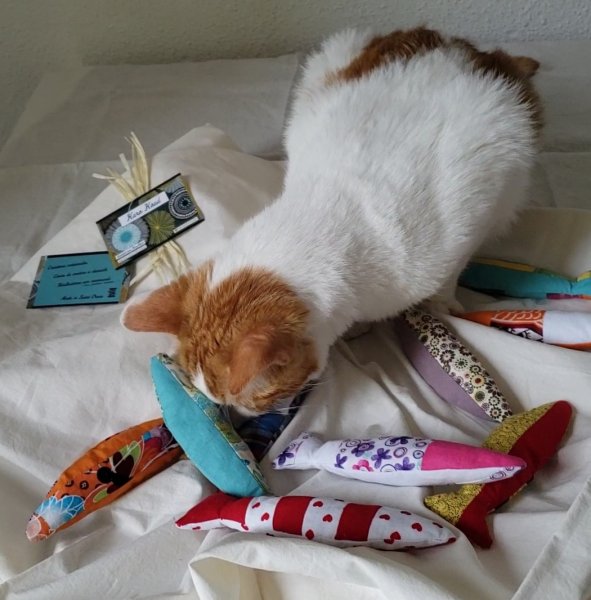 Jouet pour f&eacute;lin ou &eacute;l&eacute;ment de d&eacute;coration