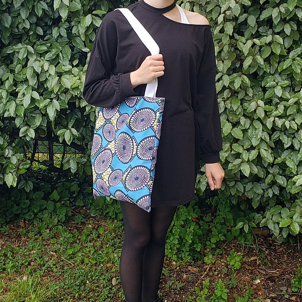 Sac &agrave; bandouli&egrave;re en coton wax