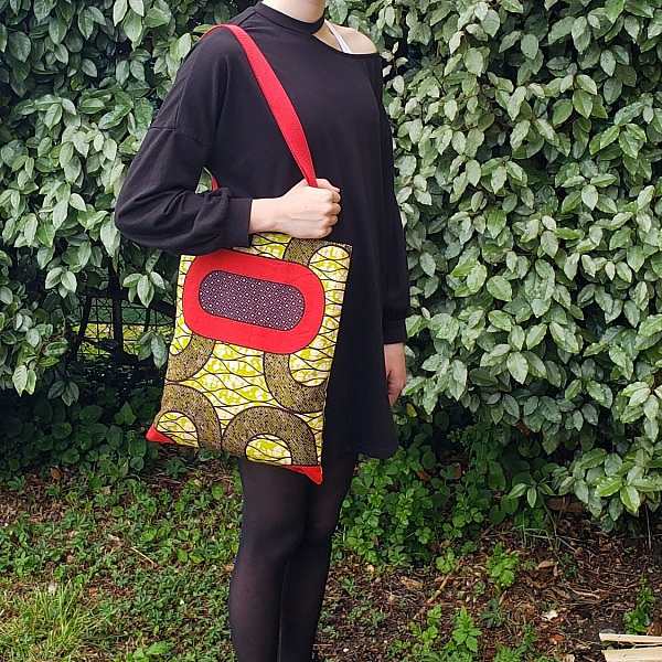 Sac &agrave; bandouli&egrave;re en coton wax