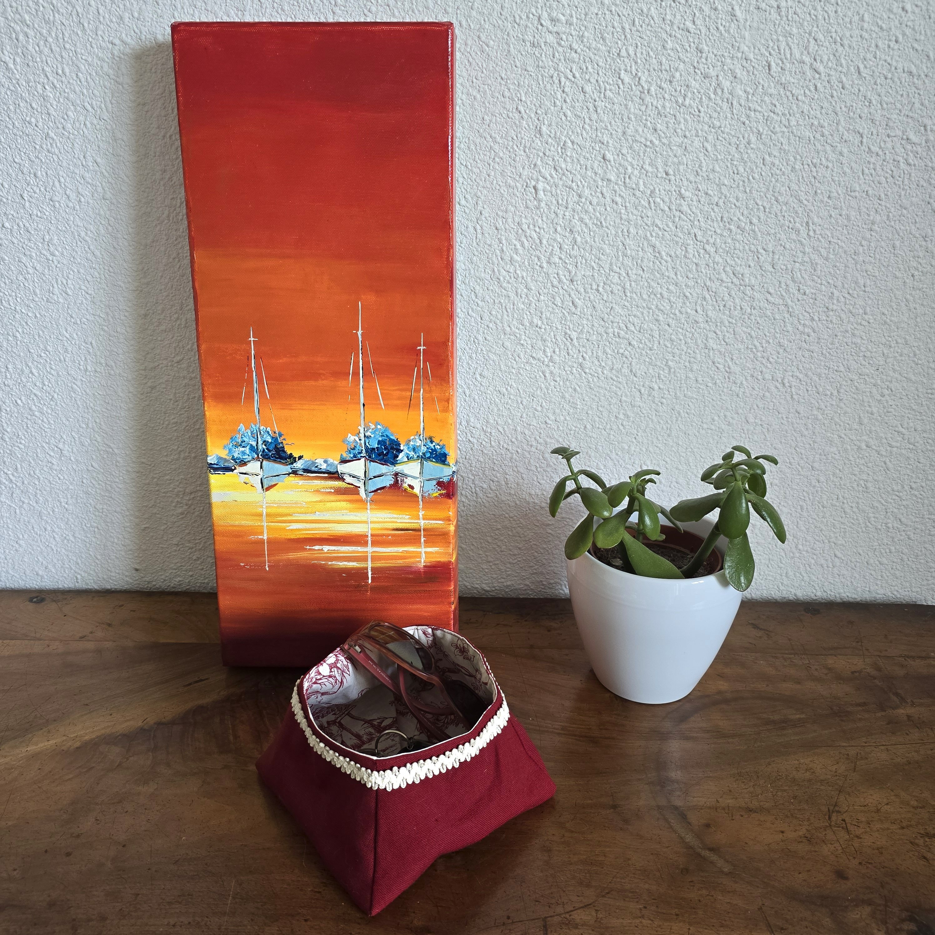 Vide poches en tissu coton &eacute;pais, doubl&eacute; de toile de jouy.