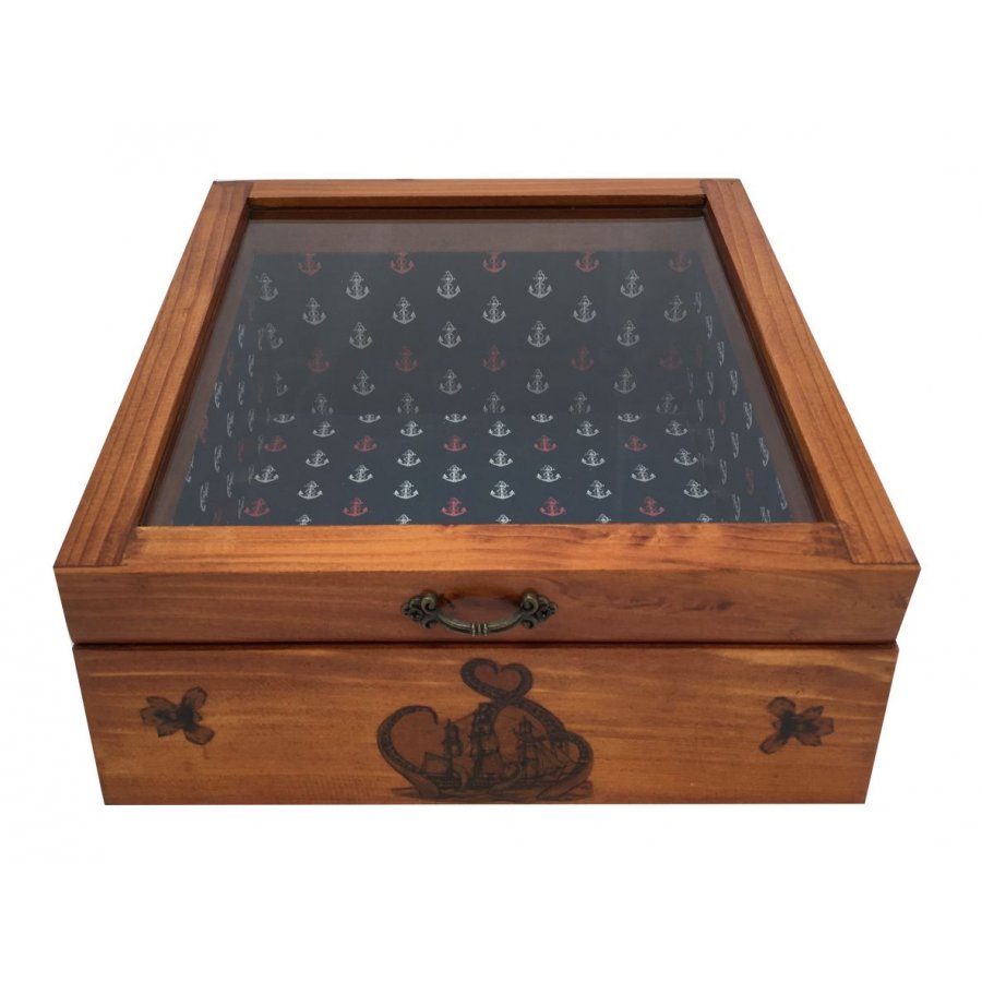 Geneigte Holzkiste mit Glasdeckel. Modell: Meeresanker.