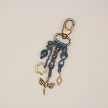 Taschenschmuck mit Schlüsselanhänger Karabinerhaken Einzelstück