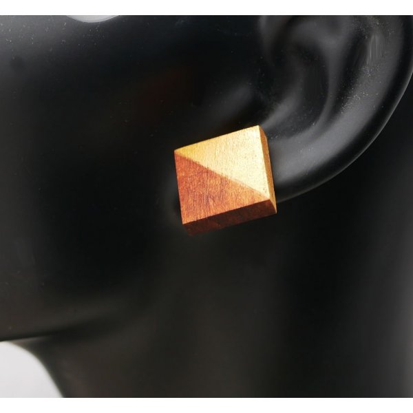 Runde Ohrringe aus Kirschholz, goldfarben bemalt