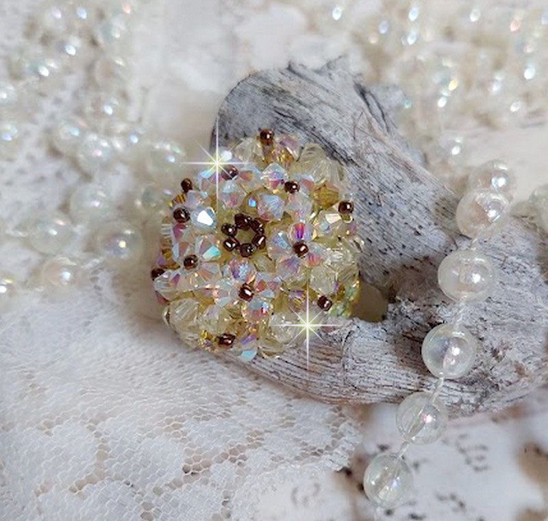 Aurora-Ring mit Facetten und Kreiseln aus Swarovski-Kristall