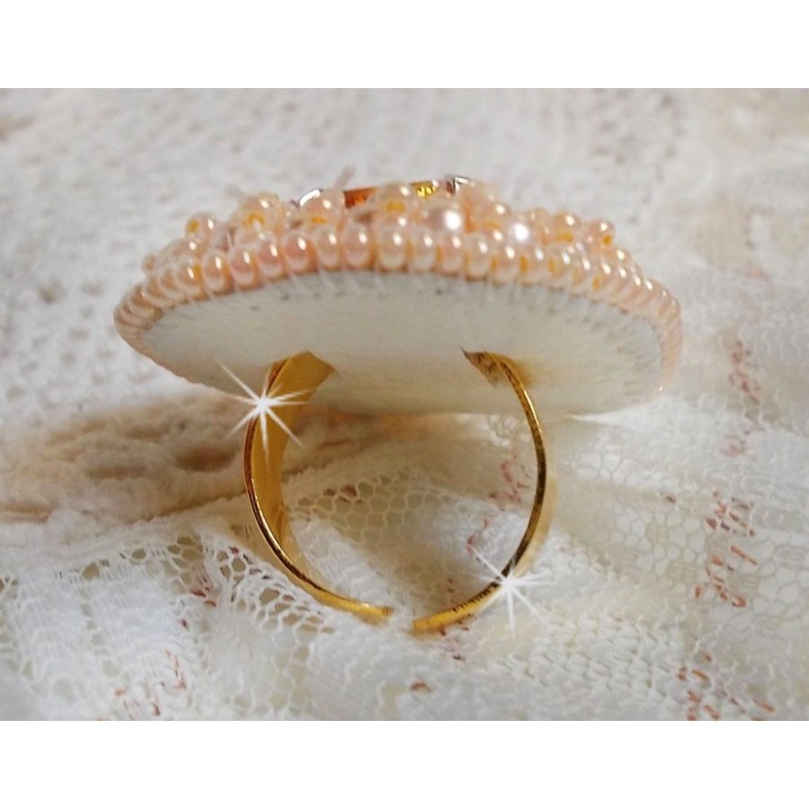 Idylle Beauty Ring bestickt mit Swarovski-Kristallen, Cabochon und Perlen