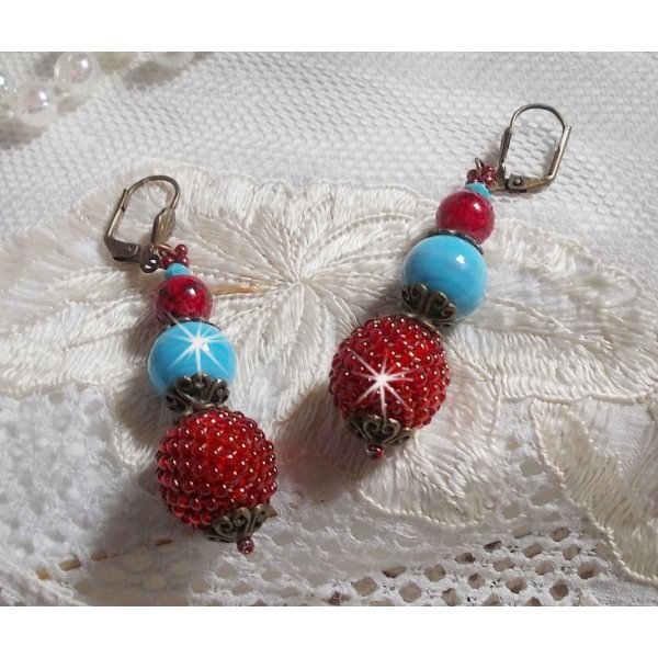 BO Bel'Art mit Glasperlen und gestickten Rocailles auf Holzperlen