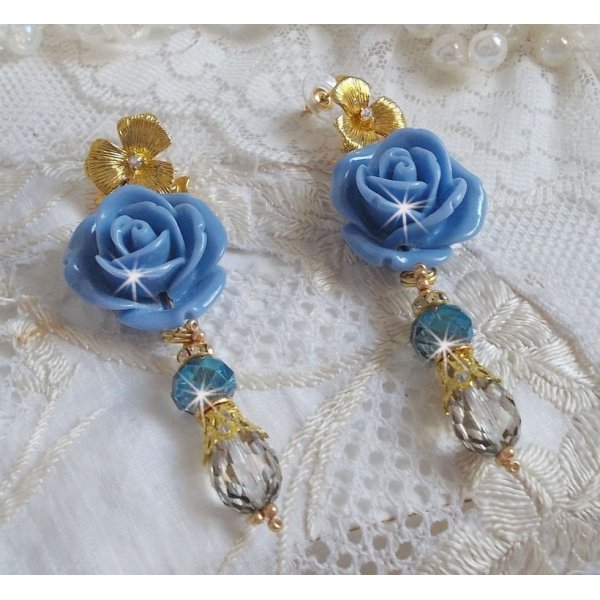 BO Bell'issim Rose Blau Barbeau mit Swarovski-Kristallen und b&ouml;hmischem Kristall kreiert