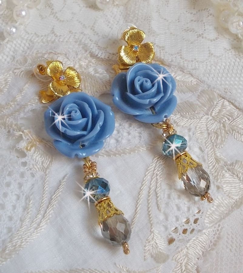 BO Bell'issim Rose Blau Barbeau mit Swarovski-Kristallen und böhmischem Kristall kreiert