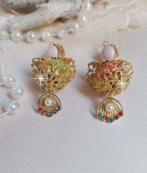 BO Cord&eacute;lia mont&eacute;es avec perles en c&eacute;ramique &eacute;maill&eacute;e, coupelles, estampes et cristaux