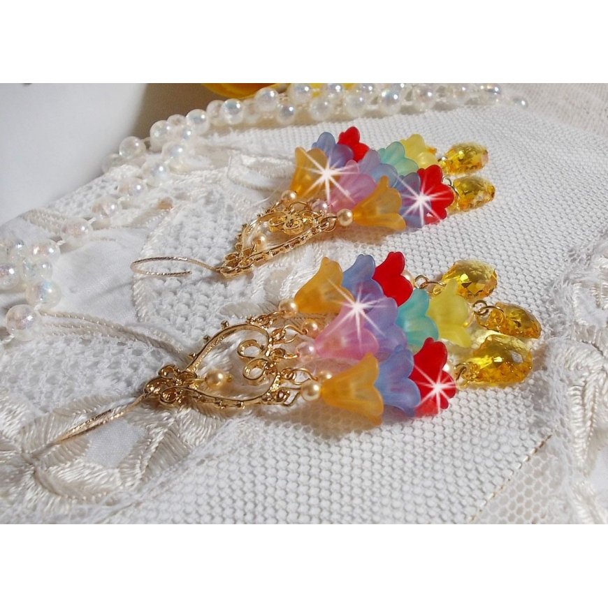 BO Garden Flowers mit Swarovski-Kristallen und Lucite-Blumen in verschiedenen Farben