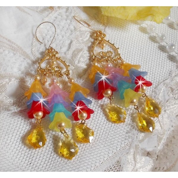 BO Garden Flowers mit Swarovski-Kristallen und Lucite-Blumen in verschiedenen Farben