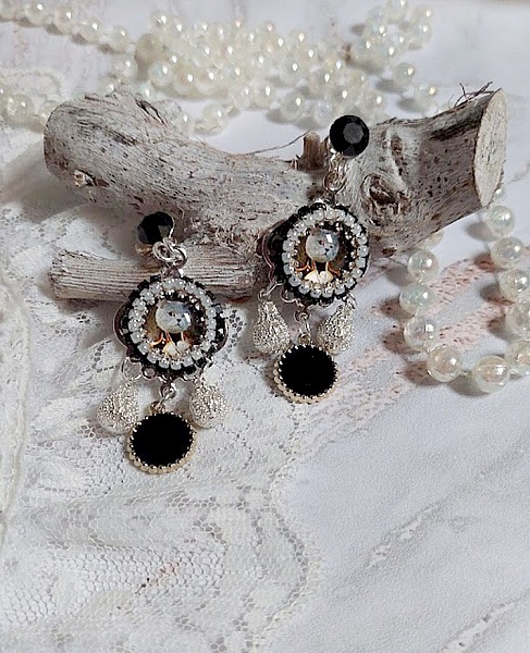 BO Mimichat Steampunk avec cabochons verres, strass, breloques &eacute;poxy, perles cristal Swarovski et clous argent