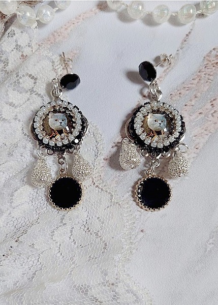 BO Mimichat Steampunk avec cabochons verres, strass, breloques &eacute;poxy, perles cristal Swarovski et clous argent