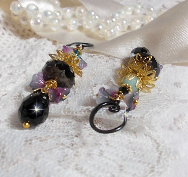 BO Paris et Ritournelles mont&eacute;es avec perles cristal, perles verre et pierres de gemme