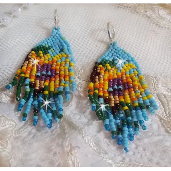 BO Sonnenblumen kreiert mit Rocailles in Fr&uuml;hlingsfarben und Dormeuse aus Silber 925/1000