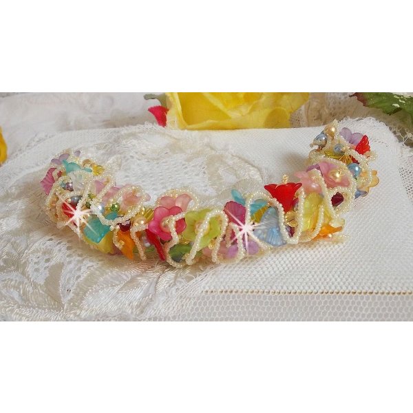 Garden Flowers Armband mit Swarovski Perlen, Frosted Blumen, 3 Mikron vergoldeter Verschluss