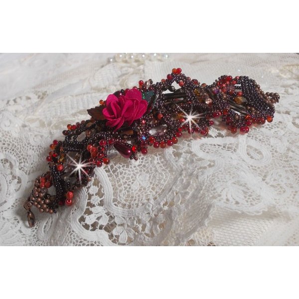 Belle Hélène Manschettenarmband ganz aus Rocailles, Stoffblume, Edelsteinperlen (Calcit gelb/weiß) und Rocailles