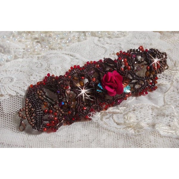 Belle Hélène Manschettenarmband ganz aus Rocailles, Stoffblume, Edelsteinperlen (Calcit gelb/weiß) und Rocailles