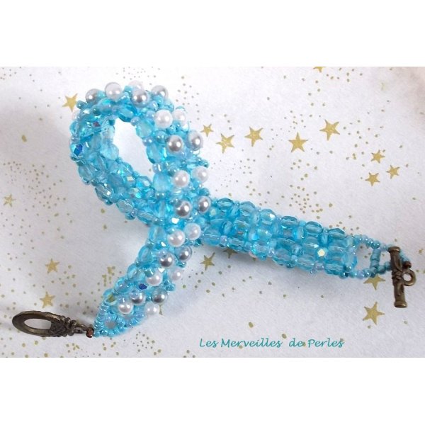 Celestial Perlenarmband mit Facetten und Glasperlmuttperlen