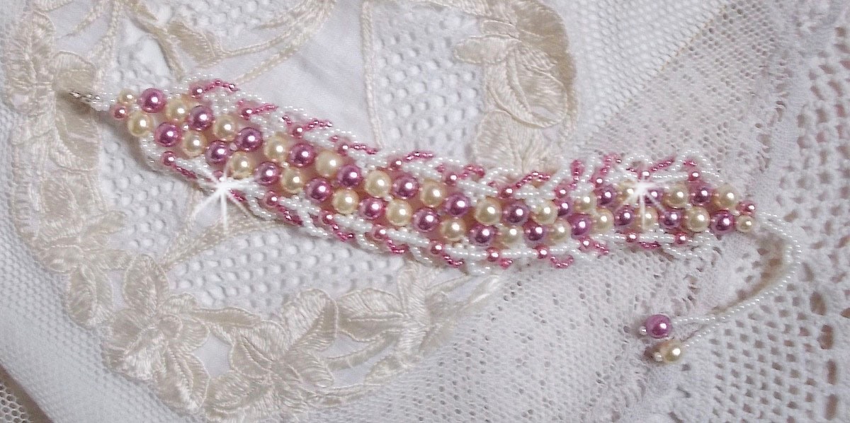 Armband Entspannung Mit Perlmuttperlen aus Swarovski-Kristall