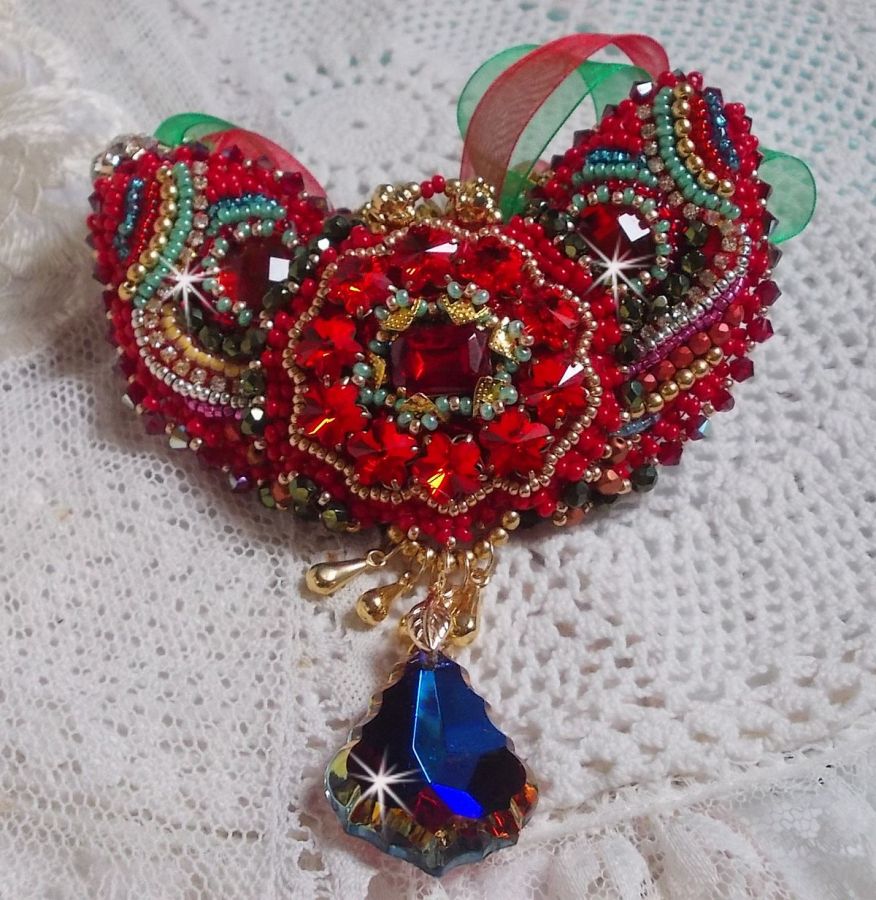 Halskette Mia Haute-Couture Barock/Vintage bestickt mit Swarovski-Kristallen, vergoldet, diverse Perlen von hoher Qualität