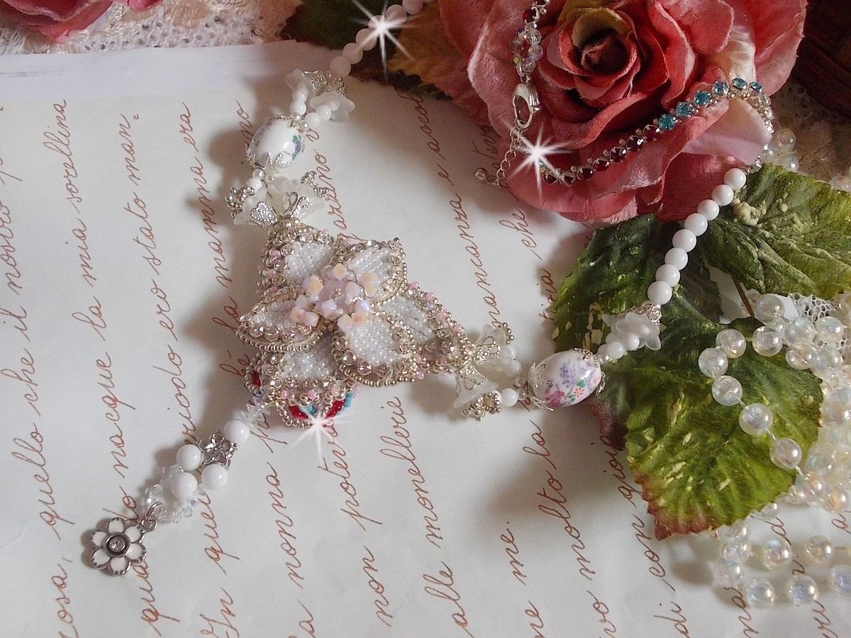 Collier Nuit Etoilé avec des perles semi-précieuses et Cristaux de Swarovski