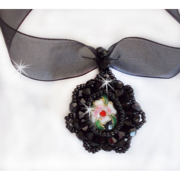 Collier pendentif Cybelle avec un murano de couleur