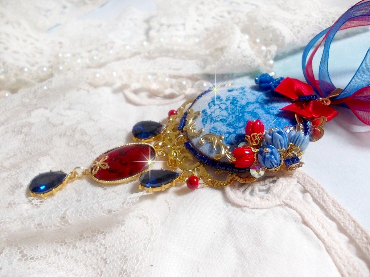 Pendentif Flamenca, cabochon émaillé de fleurs Bleues, roses résines, nacre abalone et jade Rouges, poires Zirconium et cristaux Bleu-Marine, breloques, pendentif résine époxy, un style Flamenco