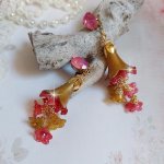 BO Tourbillons de Fleurs créées avec clochettes, calottes plaquées or et cabochons en cristal