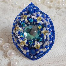 Blue Palace Ring, ein authentisches Design mit blauen Rocailles-Perlen und Swarovski-Kristallen