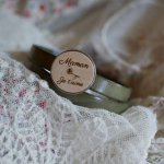 Doppelte Lederarmband mit eingraviertem Holz Cabochon zu personalisieren