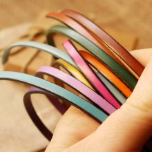 Manschettenarmband mit 4 Lederarten zur Auswahl